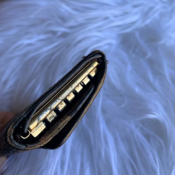 ⚜️✨ LOUIS VUITTON DAMIER EBENE 6 key Holder❤️✨⚜️ - Picture 8 of 12